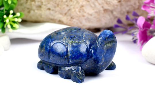 Kurma in Lapis Lazuli