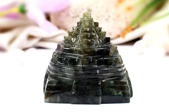 Labradorite Shree Yantra - 230 gms