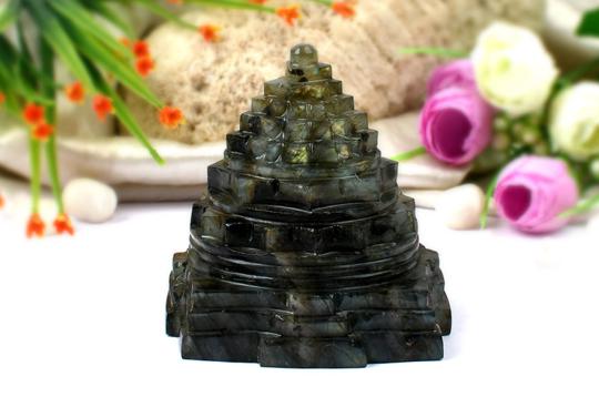 Labradorite Shree Yantra - 382 gms
