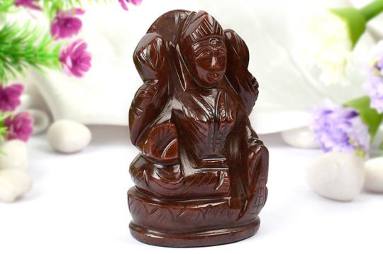 Laxmi in Gomedh-305 gms