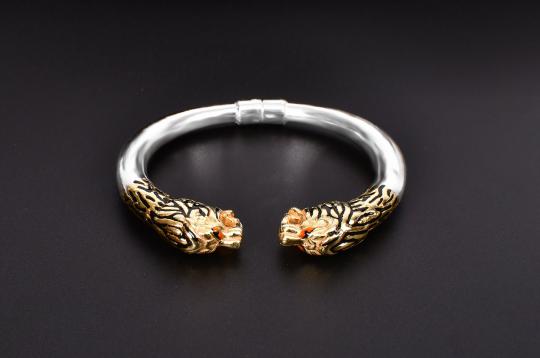 Lion Headed Kada in Pure silver - I