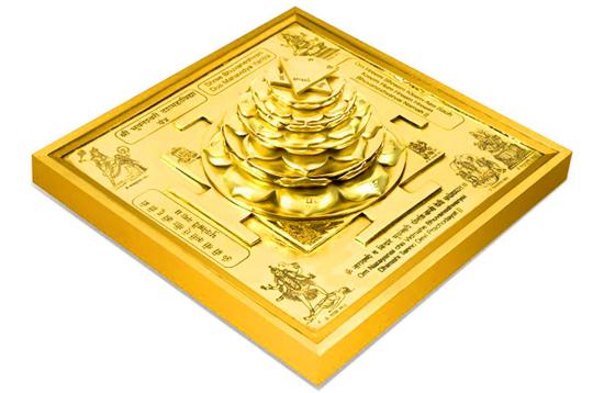 Maha Siddh Bhuvaneshvari Dusmahavidya Yantra on Lotus