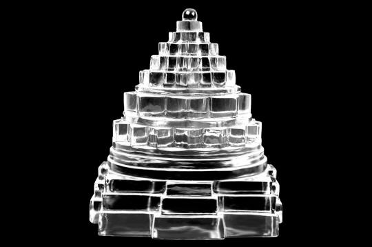 Mahameru Shree Yantra in Sphatik - 2.025 Kgs