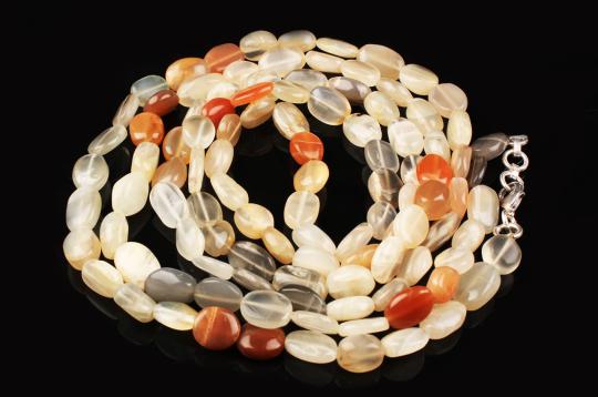 Moonstone Oval mala 9 mm
