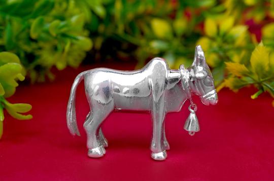 Nandi in Silver
