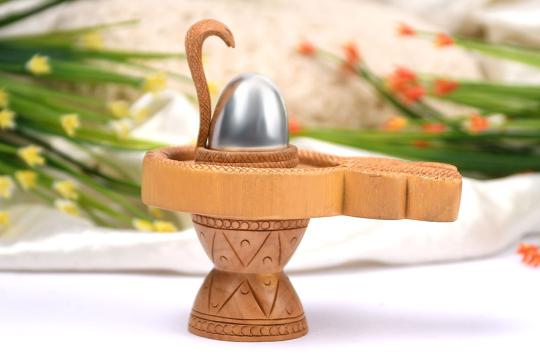 Parad Lingam on Sandalwood Yoni Base