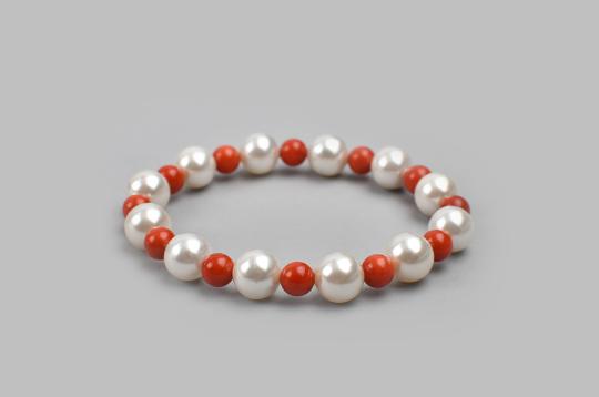 Pearl and Coral bead Bracelet