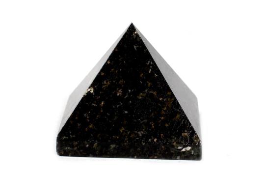 Pyramid in Black Tourmaline - 106 gms - I