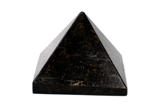 Pyramid in Black Tourmaline - 136 gms