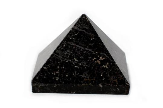 Pyramid in Black Tourmaline - 76 gms