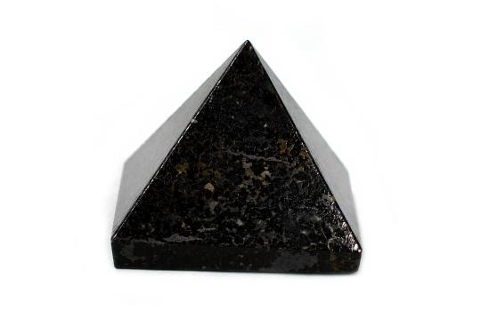 Pyramid in Black Tourmaline - 81 gms