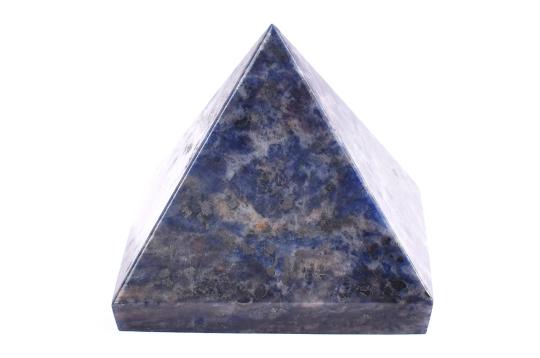 Pyramid in Blue Sodalite - Communication and creativity - 113 gms