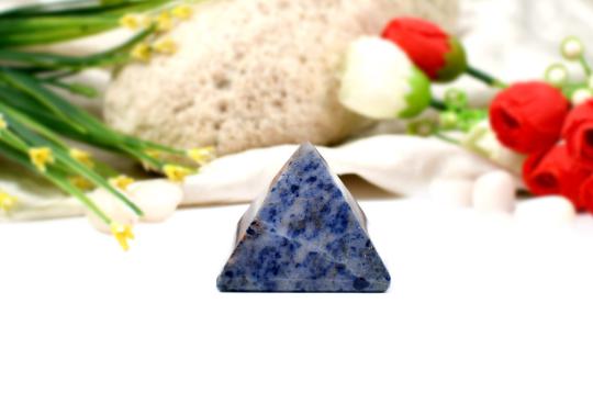 Pyramid in Blue Sodalite-Communication and creativity-74 gms