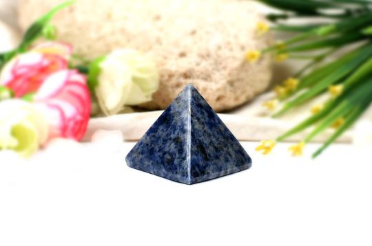 Pyramid in Blue Sodalite - Communication and creativity - II