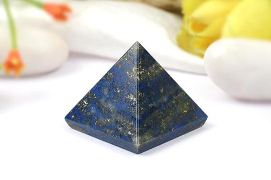 Pyramid in Natural Lapis Lazuli - VI