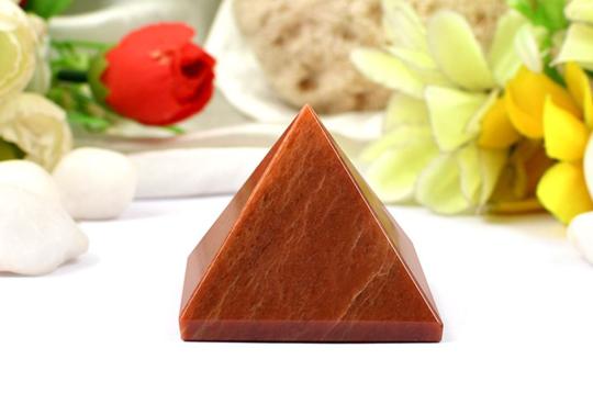 Pyramid in Red Jasper-Energy and strength - II