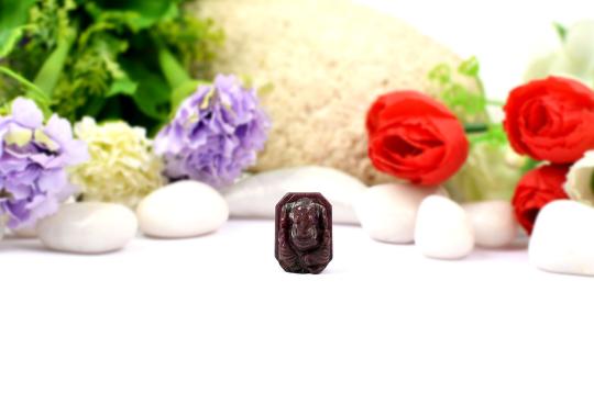Ruby Ganesh - 29.85 carats