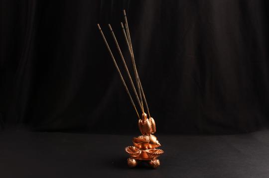 Shankh Incense - Agarbatti - Stand
