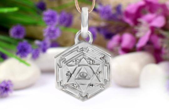 Shiva Yantra Locket in Silver - 3D