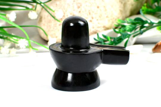 Shivlinga in Black Jade - 123 gms