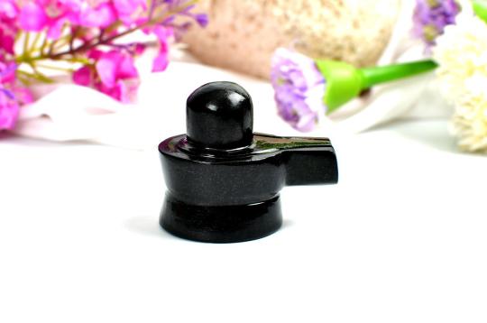 Shivlinga in Black Jade - 97 gms - I