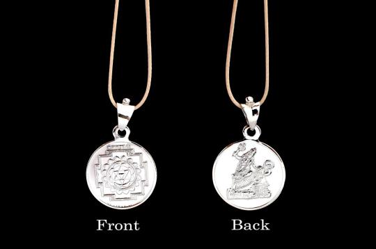 Shree Baglamukhi Yantra Locket - Silver