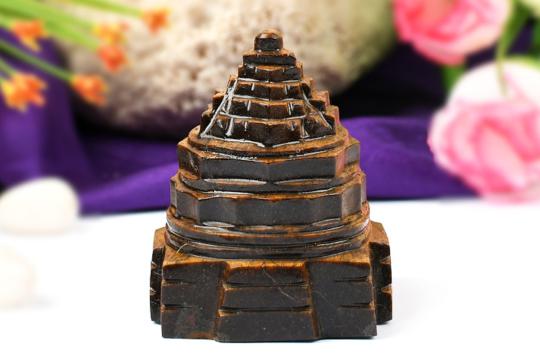 Shree Yantra in Tiger Eye Stone - 136 gms