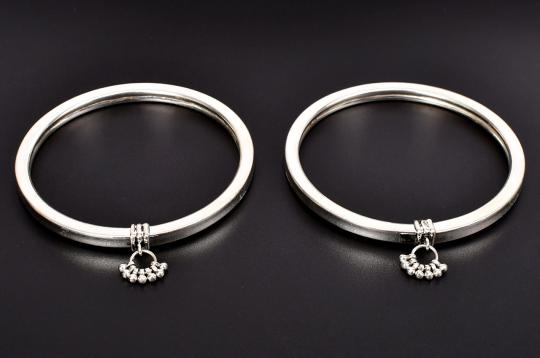 Silver Anklets - Set of 2 - Design - V