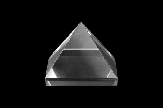 Sphatik Pyramid - 8 gms - I