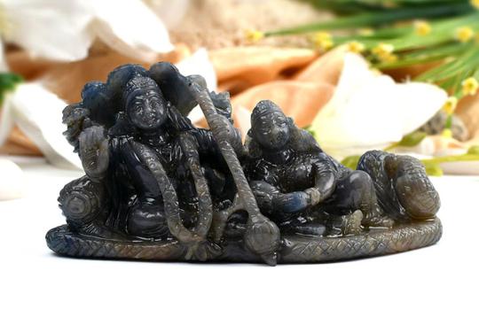 Vishnu Lakshmi in Blue Sapphire - 1471 carats