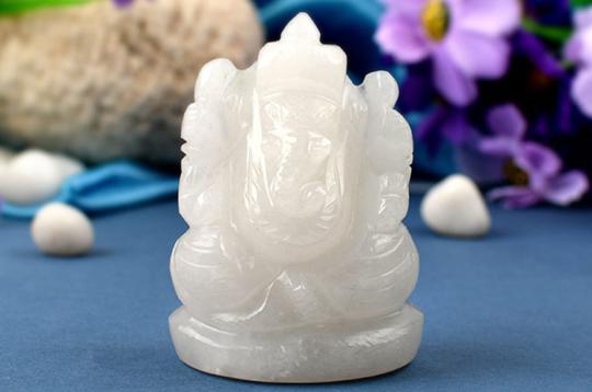 White Agate Ganesha-145 gms