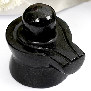 Shivlinga in Black Jade 84 gms III