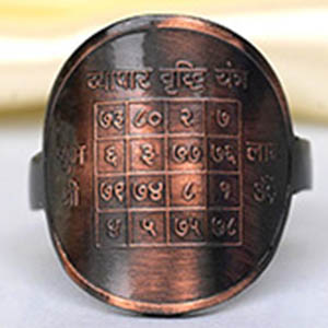 Buy Vyapar Vriddhi Yantra Ring in Copper from Rudra Centre (Rudraksha Ratna) at reasonable prices.