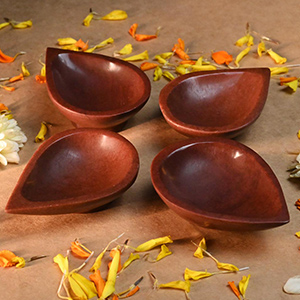 Red Jasper Gemstone Diya (Set of 4)
