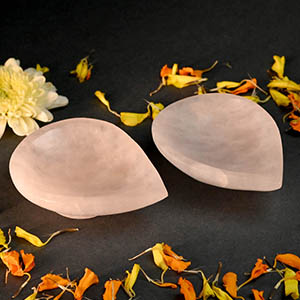Riose Quartz Gemstone Diya (Set of 2)