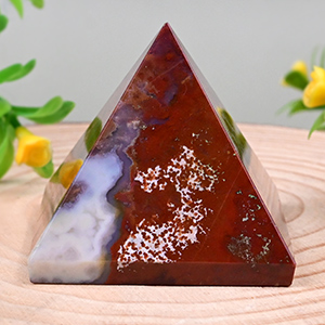 Bloodstone Pyramid - 150 gms