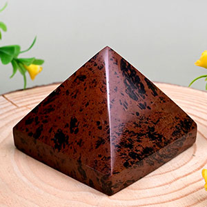Natural Mahagony Pyramid - 252 gms