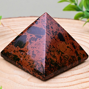 Natural Mahagony Pyramid - 116 gms