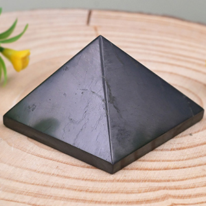 Shungite Pyramid - 83 gms