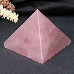 Rose Quartz Pyramid (130 to 140 gms)