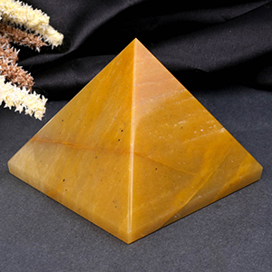 Yellow Aventurine Pyramid (300 to 310 gms)