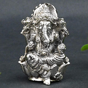 Paradeshwar Ganesh Idol with Silver Coating