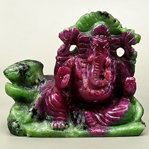 Ruby Ganesh Idol - 676 Carat