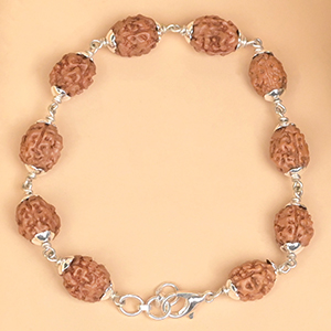 3 Mukhi Rudraksha Silver Flower Caps Bracelet
