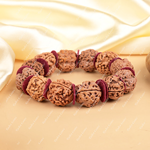 Buy 3 Mukhi Nepali Rudraksha Woolen Spacers Bracelet from Rudra Centre (Rudraksha Ratna) at reasonable prices.