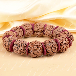 4 Mukhi Nepali Rudraksha Woolen Spacers Bracelet