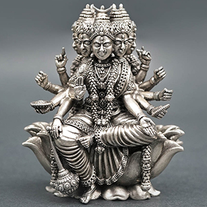 Panchmukhi Gayatri Devi 925 Sterling Silver Idol (Oxidized)