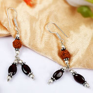 Gomed Goodies earring
