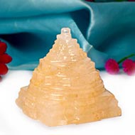 Yellow Jade Shree Yantra - 58 gms