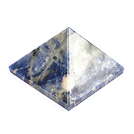 Pyramid in Blue Sodalite - Communication and creativity - 98 gms